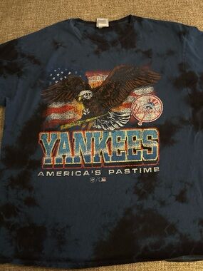 47 Navy Yankees Eagle Graphic Tee